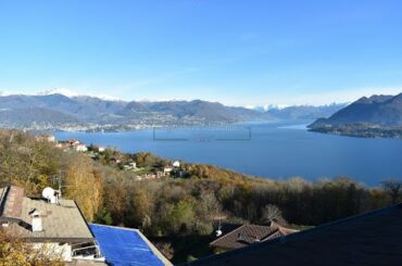 Splendido attico vista lago a Magognino di Stresa. Rif.A47 #STRESA #VENDESI #ITALY