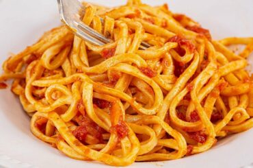 How To Make Homemade Spaghetti With Marinara Sauce | #StayHome With Pasta Grannies