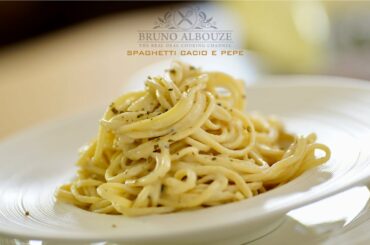 Cacio E Pepe / Taste Of Italy – Bruno Albouze