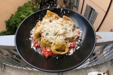 The covid cooking show with Charlie, and me, your boy, Rasmus