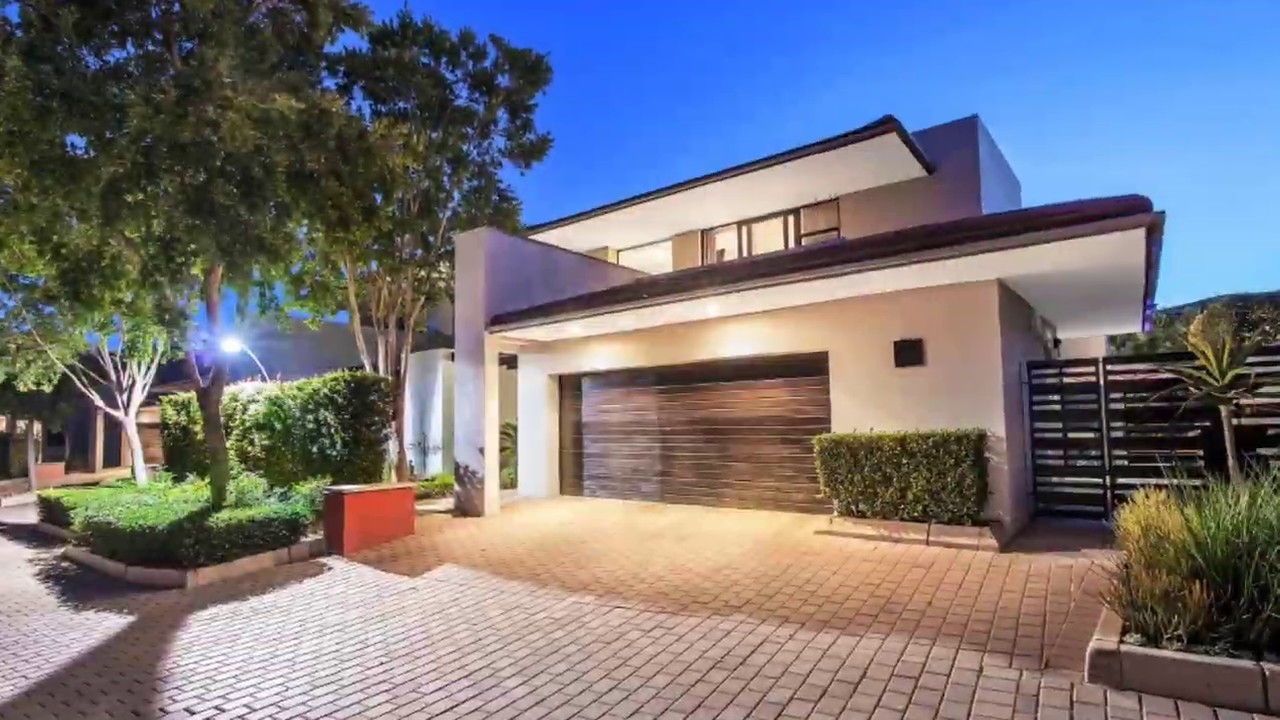 The Lakes, Lombardy Estate The Lakes, Lombardy Estate