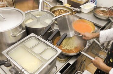 Italy Street Food. Cooking 'Tagliatelle' and 'Agnolotti' with Yummi Sausages