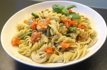 Creamy Italian Genovese Pasta + Homemade Pesto