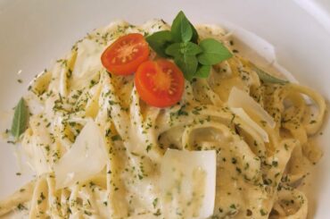 Cooking Creamy Pasta On A Pan, Italian pasta dish