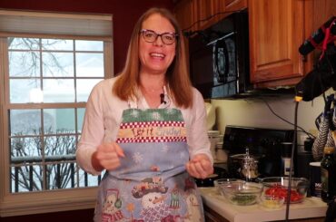 Sara's Cooking Show! Sausage and Pepper Ziti