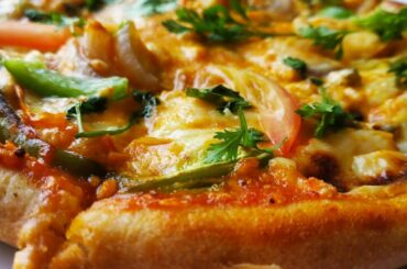 Without oven homemade Pizza..!!veg pizza!! without yeast!