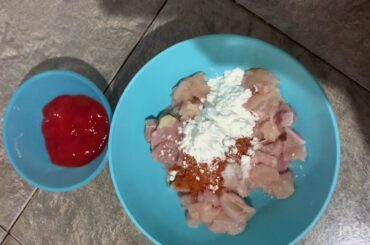 How to make simple homemade pizza 🍕