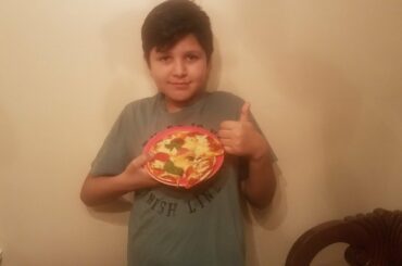 Making A Pizza | Cooking With Kevin