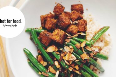 easy vegan meal: tempeh croutons & miso green beans | hot for food