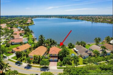 Residential for sale in Pembroke Pines, FL - 2451 NW 195th Ave