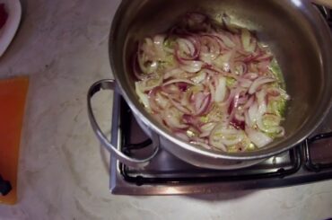 what you need to do? Make a ragu`!(from Italy) traditional italian sauce recipe/ricetta ragu` 1/3