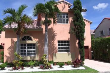 Home For Sale in Miami -  Mediterranean Villa in the heart of West Kendall area.