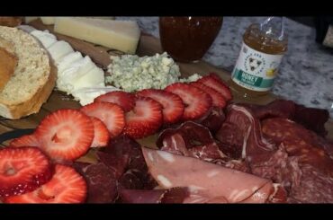 🧀 EASY CHARCUTERIE BOARD | Cooking w/ Ashley
