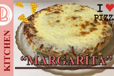 PİZZANIN EN SAF VE BOMBASTİK HALİ "MARGARİTA PİZZA TARİFİ" 🍕🍕 // ITALIAN MARGARITA PIZZA RECIPE 🍕🍕