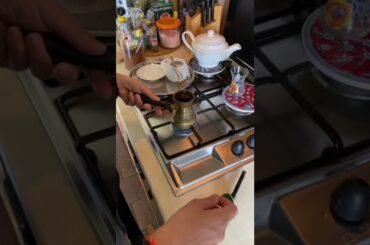 Caffé turco cucinato in Italia - Turkish Coffee cooked in Italy