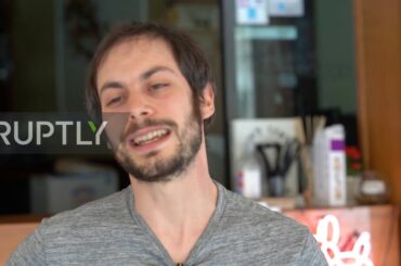 Italy: "Ecstatic moment" as customers return to cafes and restaurants in Rome