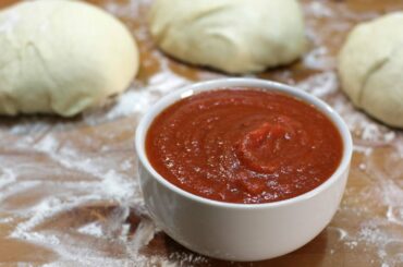 How to Make Pizza Sauce | Awesome Homemade Pizza Sauce Recipe