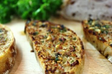 How to make Italian Bruschetta with anchovy and garlic. The best bruschetta ever.