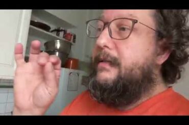 Pandemic Cooking S01E08: Italian Pasta With Shrimp And Sauce Bolognese