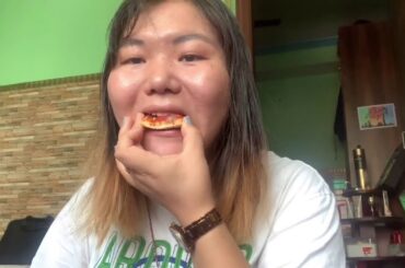 Homemade pizza without oven || Tibetan vlog || Quarantine || Mukbang ||  Pizza Recipe