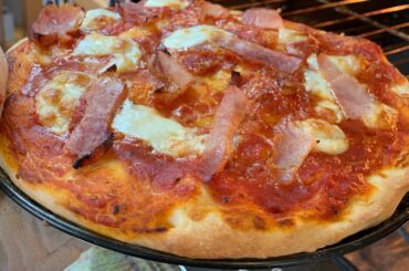 Pizza in 12 minutes/Tibetan mom cooking