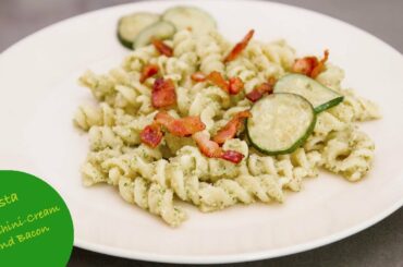 PASTA ZUCCHINI CREAM AND BACON - HOW TO MAKE PASTA CON CREMA DI ZUCCHINE E BACON - Easy & Delicious