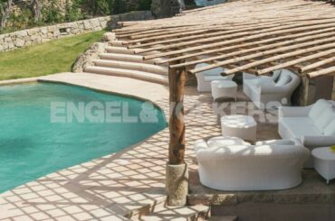 Porto Cervo: Stylish, charming and central villa