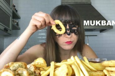 MUKBANG FRITTO MISTO (PATATINE FRTTE, ANELLI DI CIPOLLA E RAVIOLI CINESI (EATING SHOW ITA)