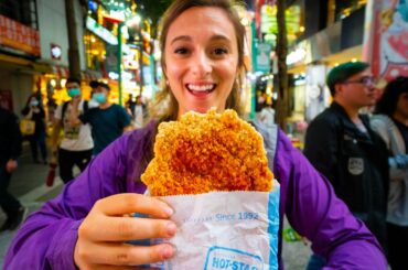 Street Food in Taiwan - TAIPEI'S #1 FRIED CHICKEN at Hot Star + TAIWANESE STREET FOOD in Ximending!