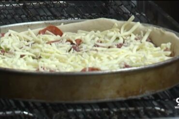 NKY pizza joint extends free meals for kids in need to year-round