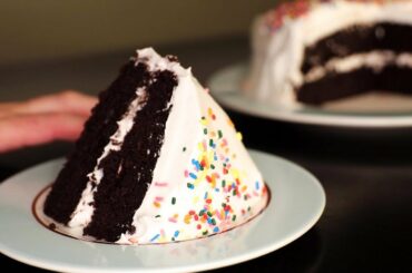 Chocolate Cake with Italian Meringue (Marshmallow Frosting)