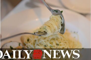 How to Eat Spaghetti: With a Spoon or Without?