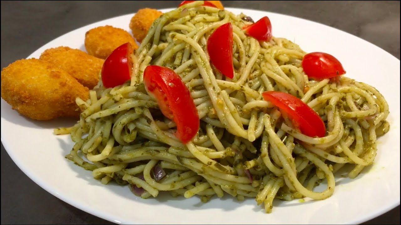 Pesto Spaghetti with Ready Made Sauce | Easy and Quick Recipe | Italian Pesto Pasta Pesto Spaghetti with Ready Made Sauce | Easy and Quick Recipe | Italian Pesto Pasta
