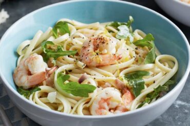 How to Make Giada's Linguini with Shrimp and Lemon Oil | Food Network