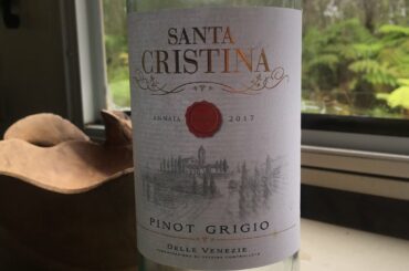 Wine Tasting with Cristina - Santa Cristina Pinot Grigio with Pesto