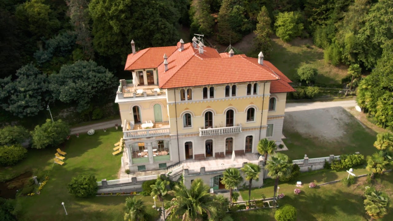 Villa Volpi in Art Nouveau style with a giant park Villa Volpi in Art Nouveau style with a giant park