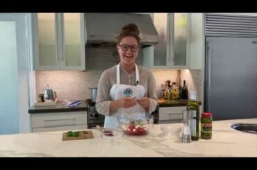 Tuscan Women Cook Makes Pasta Fredda