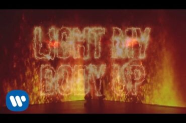 David Guetta feat Nicki Minaj & Lil Wayne - Light My Body Up (Lyric Video)