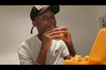 Eating At The WORST Reviewed Burger Restaurant In My City (London) 🤢
