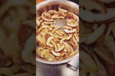 Mushroom, Italian Flat Green Bean Rice. Delicious Vegan Dish that makes you drool 🤤