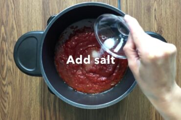 Italian spaghetti with tomato and basil sauce   Cooking Simple Recipes