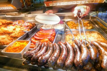 Street Food in Budapest!! 🇭🇺 THE ULTIMATE HUNGARIAN FOOD Tour in Budapest, Hungary!