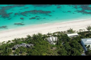The White House | Beachfront house in Harbour Island | Bahamas