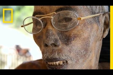 Here, Living With Dead Bodies for Weeks—Or Years—Is Tradition | National Geographic