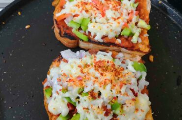 Bread pizza/Tawa bread pizza/pizza recipes in tamil/pizza without oven/vegetable pizza/farmhouse