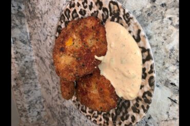 How to Cook Crab Cakes | Toasted Cooking