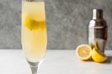 How To Make an Amalfi Spritzer Cocktail | #StayHome With John Cusimano