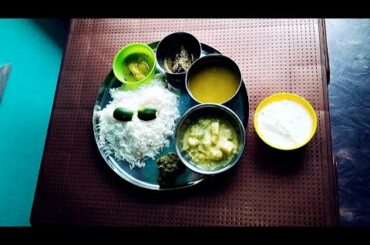 Eating show with sound