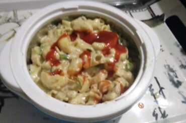 ITALIAN WHITE SAUCE PASTA | Easy recipes for Pasta in Hindi |Easy Pasta recipes| by Self Taught Chef