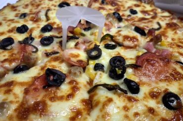 Baked Chicken and Combination Pizza Mukbang...| South Korea